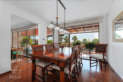 Casa Sn Carlos De Apoquindo,condominio 5 Dorm, 4 Baños, Serv