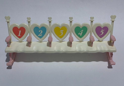 Muñecas Miniatura Ensueño Quints Mecedora Para 5 De 1990 (Usado)