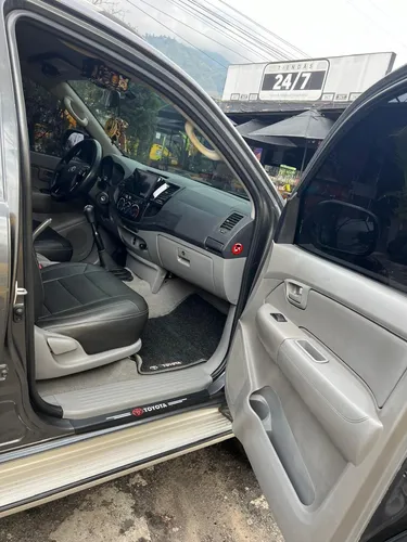 Toyota Hilux 2.5 Imv 4x2
