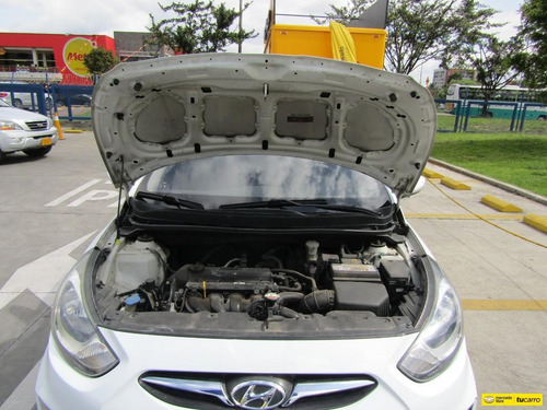 Hyundai I25 Accent Mt 1.6