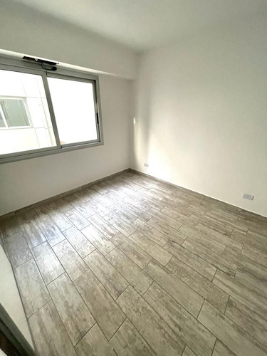 Imagen 4 de 14 de Departamento En Venta En Ramos Mejía