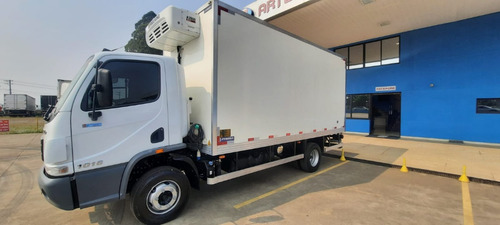 Mb Accelo 1016 Ce Ano 2022/23 Baú De Fibra /ap.refrigeração