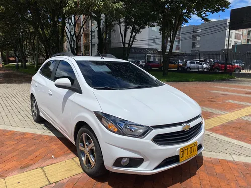 Chevrolet Onix 1.4 Ltz 5 p