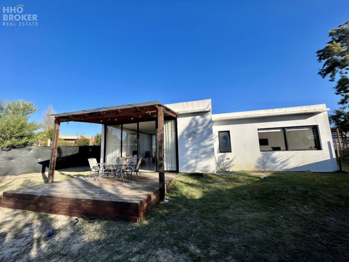 Imagen 9 de 18 de Casa A La Venta. Barrio Privado. Punta Del Este. - Punta Del Este La Residence