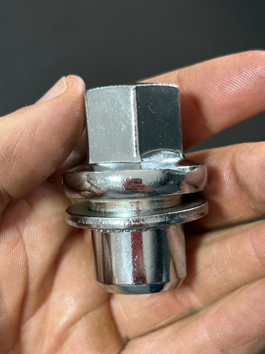 Porcas Roda Land Rover C/ Arruela M14x1,5 20 Pçs - Chave 22