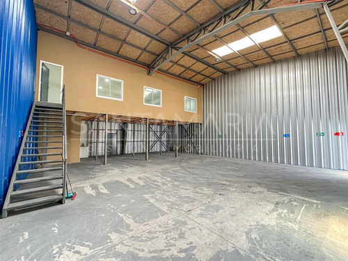 Arriendo Bodega Con Oficina, Camino Los Carros