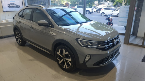 Volkswagen Nivus Highline 200 Tsi Tiptronic S.a