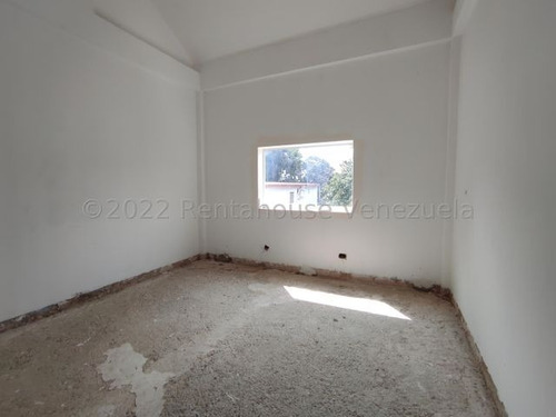 Imagen 24 de 30 de Town-house En Venta En Urb. El Piña (el Limón)-cod. 23-14807-jgvr.