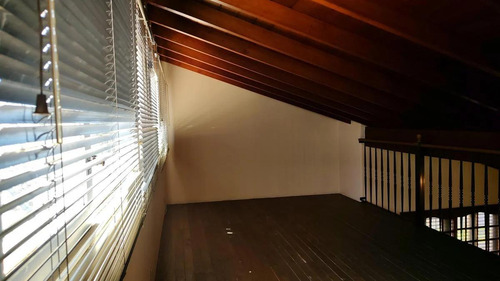 Casa En Venta - 4 Dormitorios 3 Baños - Cocheras - 350mts2 - Quilmes Oeste