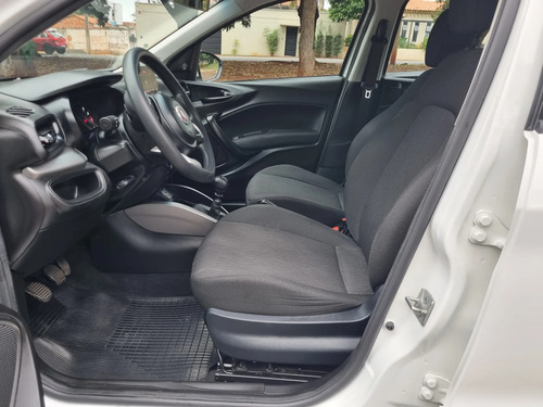 Fiat Cronos 1.3 FIREFLY FLEX DRIVE MANUAL