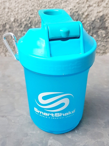Smartshake Shake 20oz Neon Blue Vaso Batidor Fitness