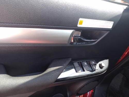 Imagen 5 de 7 de Toyota Hilux 2021 2.4 Cd Sr 150cv 4x2