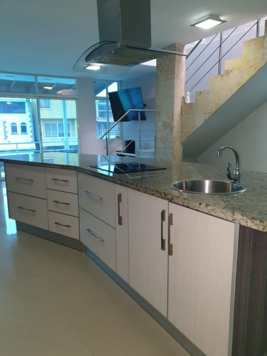 Imagen 6 de 12 de C21 Inmoservi Br Ofrece En Alquiler Vacacional Casas Bote Sector B
