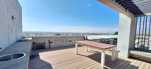 Vende, Moderno Dpto. En Edificio Boulevard (72748)