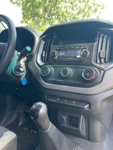 Imagen 12 de 13 de Chevrolet 2018 P-up S10 2.8td Dc 4x2 Ls L/17