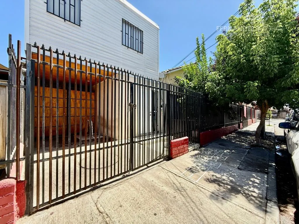 Imagen 1 de 21 de San Felipe - Vende Casa De Dos Pisos 6d 2b Villa Portones De