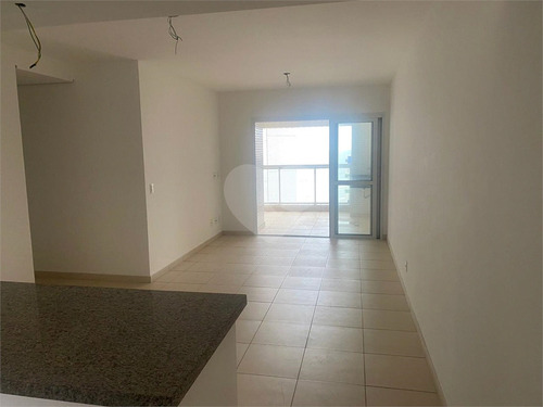 Imagem 1 de 17 de Apartamento Frente A Praia Com 3 Dormitórios - Reo535410