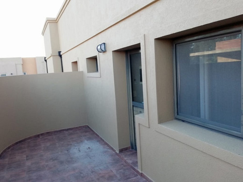 Imagen 12 de 30 de Hermosa Casa En Venta 4 Amb. Barrio Cerrado Canning