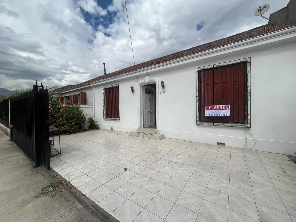 Imagen 1 de 20 de Se Vende Hermosa Casa 4d-1b-1estacionamiento