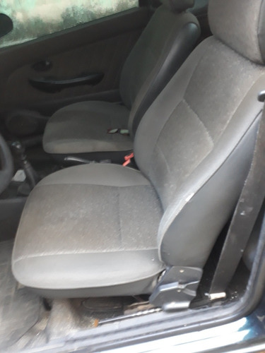 Imagem 10 de 11 de Fiat Strada 2002 1.6 16v Adventure Ce 2p