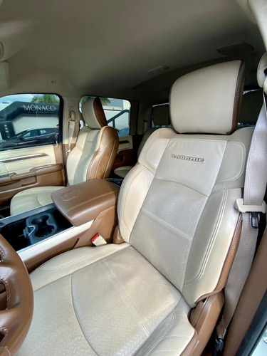 Imagem 15 de 16 de Ram 2500 Laramie 6.7 Turbo Diesel 4x4 Aut - Mônaco Automóve.
