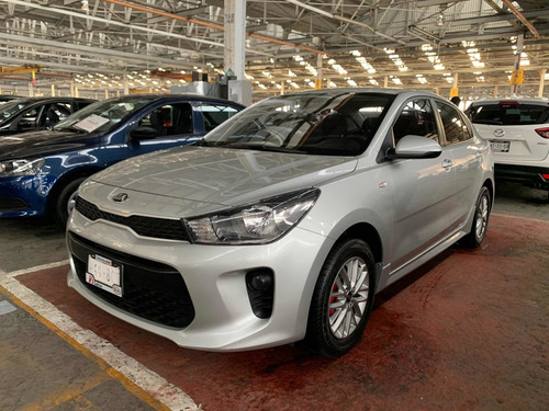 Imagen 1 de 14 de Kia Rio 1.6 Lx Sedan Mt 2018
