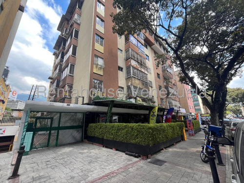 Venta En Bello Monte, Donde Empieza Tu Historia. Do 25-11916