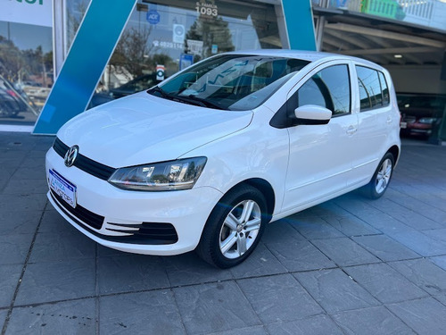 Imagen 5 de 17 de Volkswagen Fox Confort 2016