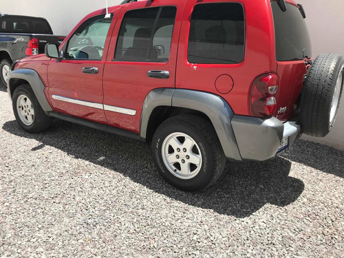 Jeep Liberty Limited 4x2 At 2006