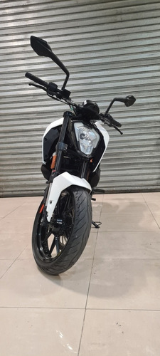 Imagen 11 de 15 de Ktm Duke 250