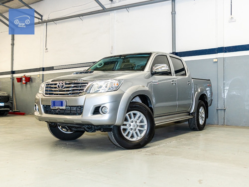 Toyota Hilux 3.0 Cd Srv Cuero 171cv 4x4 - E4