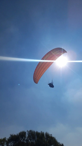 Imagen 9 de 10 de Parapente Volar Longchamps