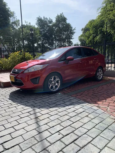 Ford Fiesta 1.6 Hatchback Automática