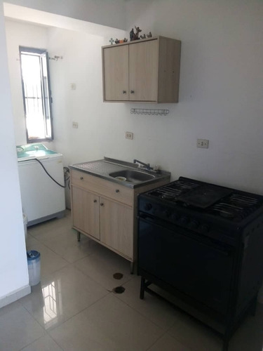 Imagen 6 de 10 de Venta De Apartamento En Conjunto Las Carolinas, Turmero / 0412-5961332