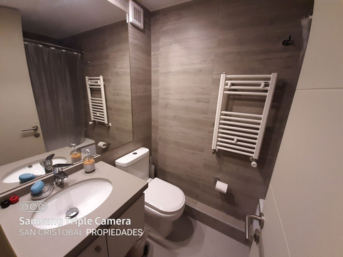 Barrio Residencial, Metro Inés De Suárez, Edificio Exclusivo