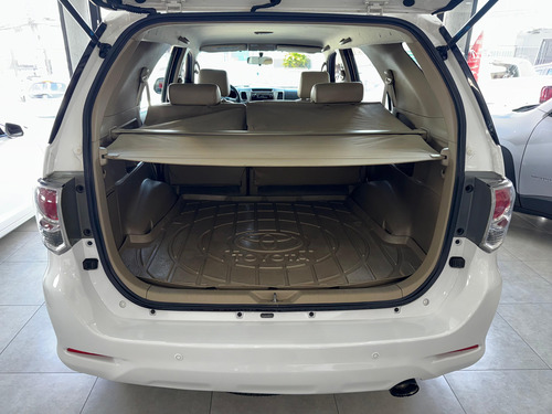 Toyota Hilux SW4 2.7 SR 4X2 16V FLEX 4P AUTOMÁTICO