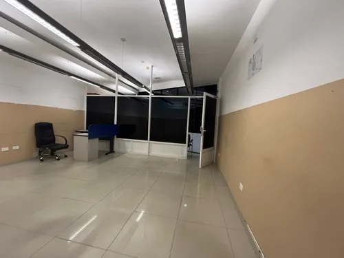 Alquiler Oficina La Boyera