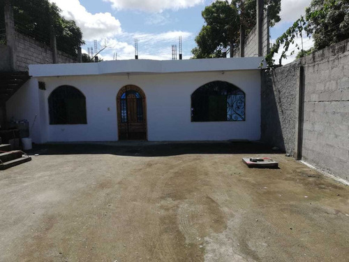 Imagen 1 de 14 de En Venta Casa En Tonsupa Esmeraldas 254 M2 Terreno