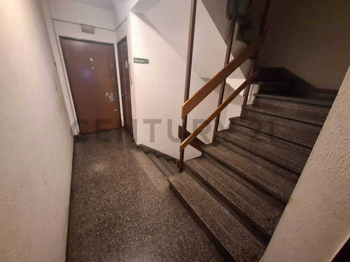 Venta Semipiso En Av Carabobo