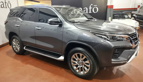 Imagen 7 de 15 de Toyota 2022 Hilux Sw4 Tdi Srx Aut L/21 Blindado Rb3