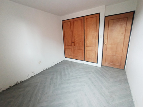 Imagen 13 de 16 de Apartamento En Venta En Parque Caiza