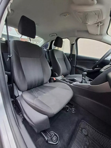 Ford Focus III 1.6 Sedan S