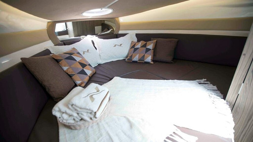 Lancha Nx 260 Challenger Cabinada Em 60x