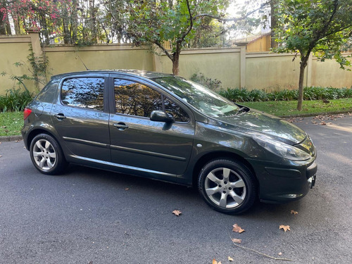 Peugeot 307 1.6 Presence Pack 16v Flex 4p Manual