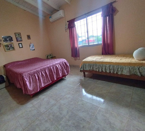Venta Casa 5 Amb Tristán Suarez Parrilla/cochera.
