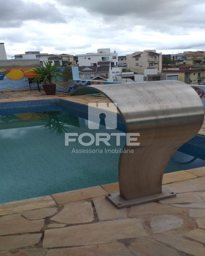 Imagem 3 de 30 de Linda Casa Terrea, Espaçosa, Confortável E Fino Acabamento Em Condomínio Fechado E Segurança 24 Horas. - Ca00146 - 69567613