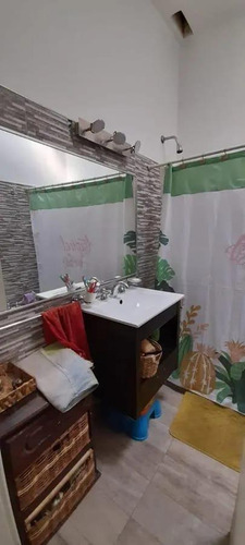 Casa En Venta Ubicado En El Palomar, Morón, G.b.a. Zona Oeste