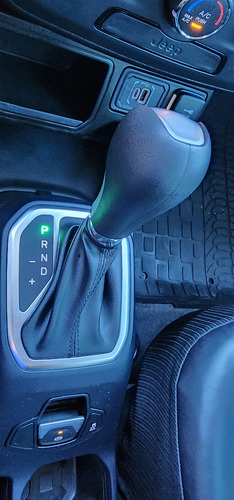 Jeep Renegade 1.8 Sport At6