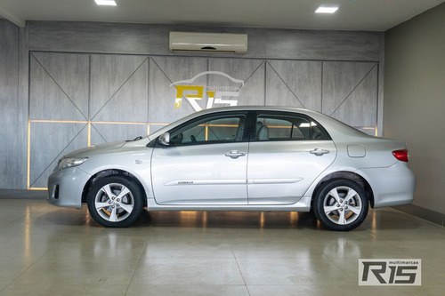 Toyota Corolla XEi 2.0 Flex 16V Aut.