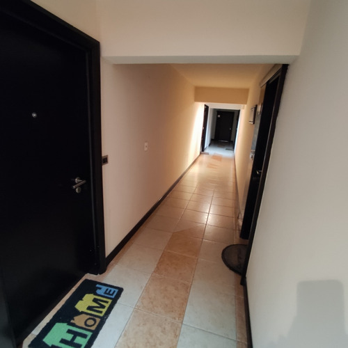 Imagen 12 de 18 de Apartamento En Venta. Tres Cruces. Monoambiente Con Garaje.